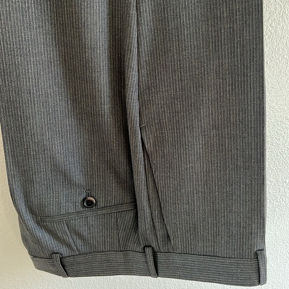 NWT Hugo Boss Pinstripe Gray 3Button Suit Scorsese Movie Hollywood Unhemmed - Picture 17 of 17